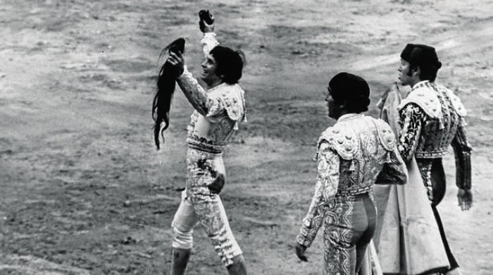 ATR_2010's tweet photo. Tener al maestro Sebastián Palomo Linares en Rioseco, último rabo cortado en Las Ventas, es todo un honor. #ATR2016 https://t.co/R05HdIV8ym