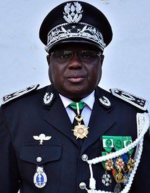 ExcafRdv's tweet photo. #Senegal: Qui est le Général Meïssa Niang?: nouveau Haut commandant de la Gendarmerie Nationale https://t.co/W3Bq6tfDKf #Kebetu https://t.co/ZINrL7BLVd