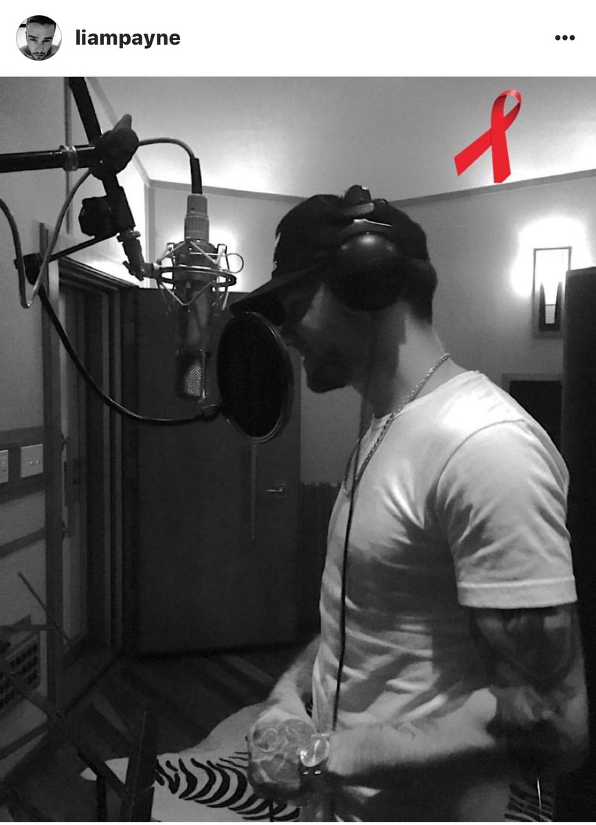 WorldNotes1D's tweet photo. Liam ha publicado esta foto desde su cuenta personal de Instagram. #MTVStarsNiallHoran https://t.co/iPsODksOU5