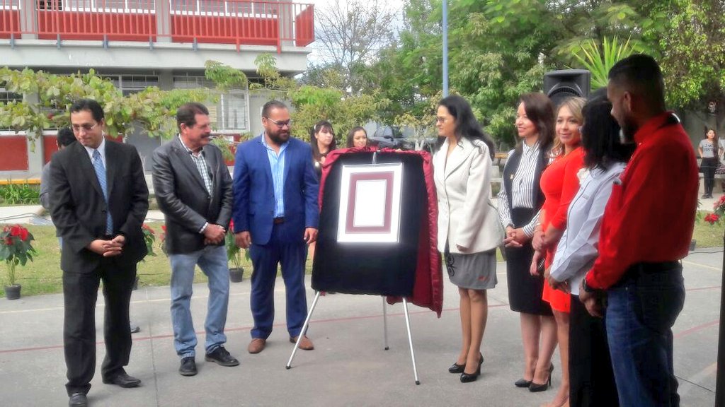 SecEducacionJal's tweet photo. Actualmente el @Cobaej02Miramar cuenta con una matrícula de 1,169 alumnos en 34 grupos que se distribuyen en dos turnos. https://t.co/HtUHEIMhuz