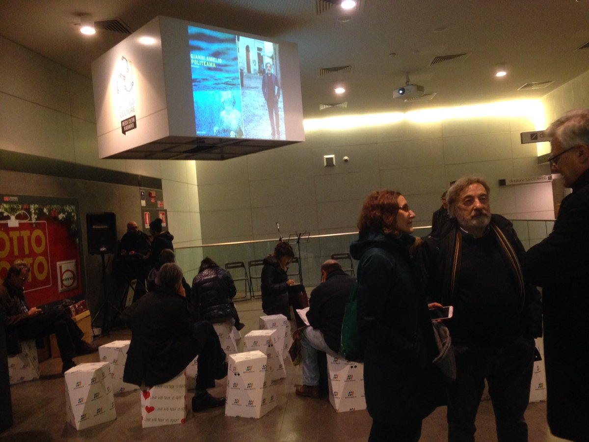Moving_Culture's tweet photo. Tutto pronto per la presentazione di #Politeama il primo tomanzo di #Amelio @MusilBrescia @Librimondadori #movingculturebox https://t.co/nD4Dxs0syj