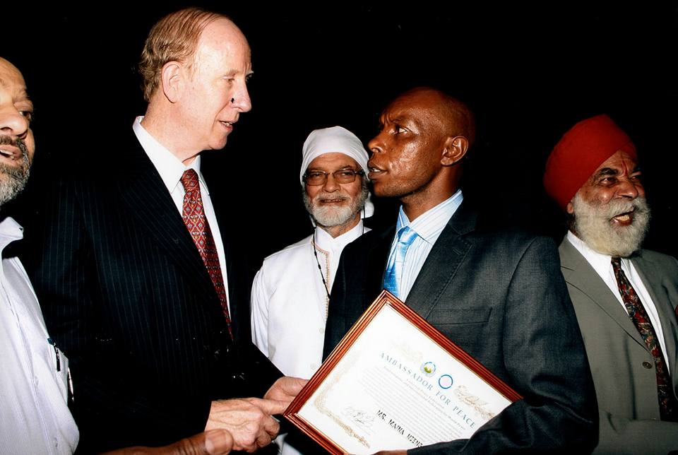 MainaNjenga031's tweet photo. As an internationally recognized Peace ambassador I will ensure that peace is restored in Laikipia county #njengalaikipianaNjenga https://t.co/XqUCrAM9JH