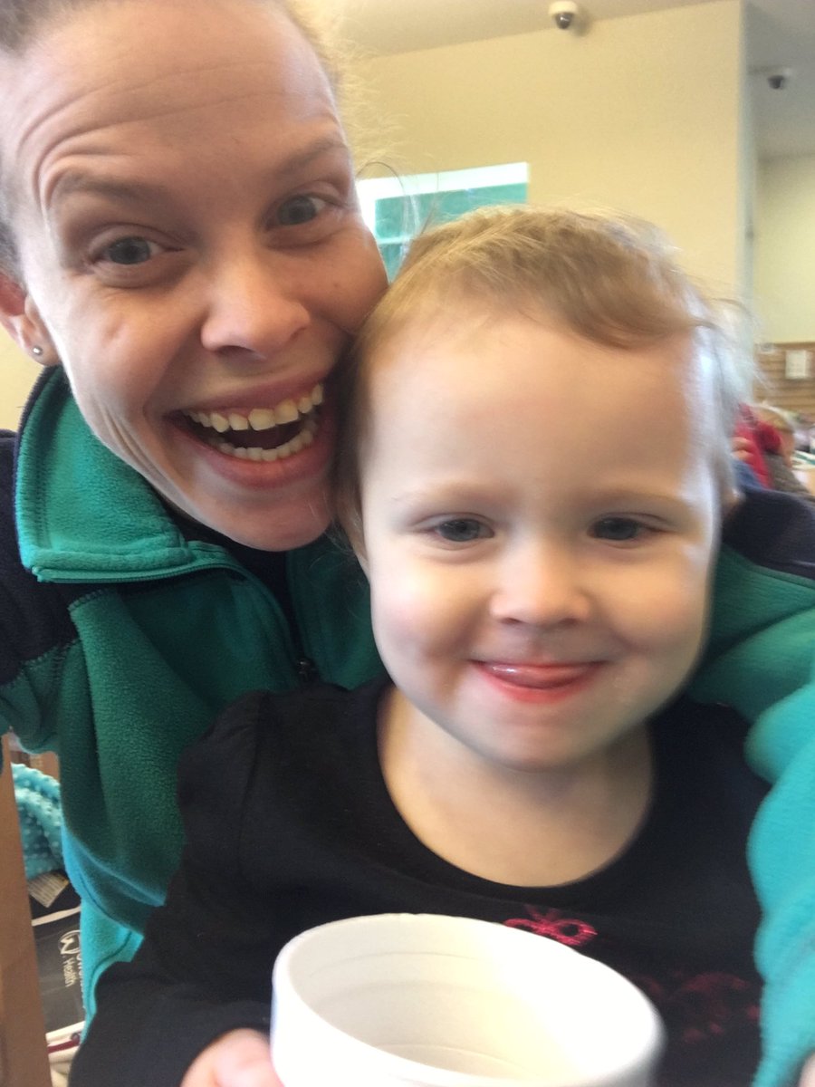 emmatator's tweet photo. #PrincessStorytime #LibraryFun #BreakfastWithPrincesses #BreastCancerAwarness had so much fun with the girls this morning!!! https://t.co/JJVxB0WYpy
