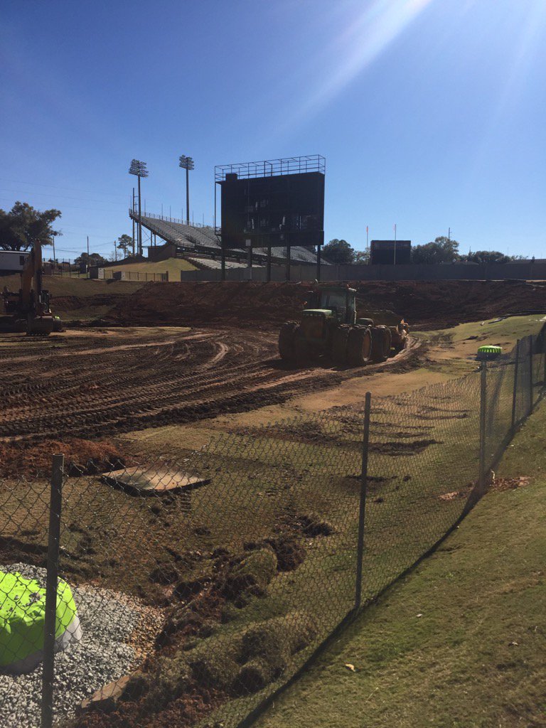 jmcclain_USM's tweet photo. 👏🏻👏🏻👏🏻👏🏻 https://t.co/vE30ycsZGq