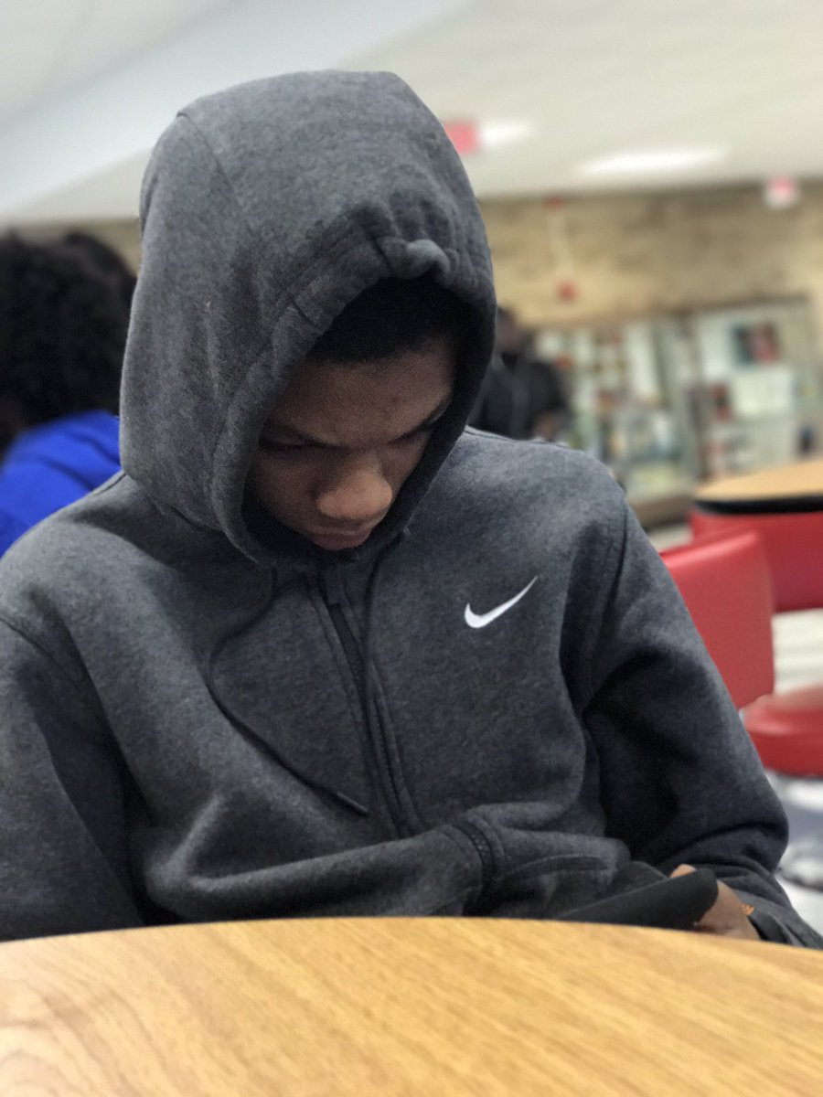 DetroitGuap_'s tweet photo. Lil bro birthday ❤️❤️ #jsha https://t.co/ORxmoWTVU2