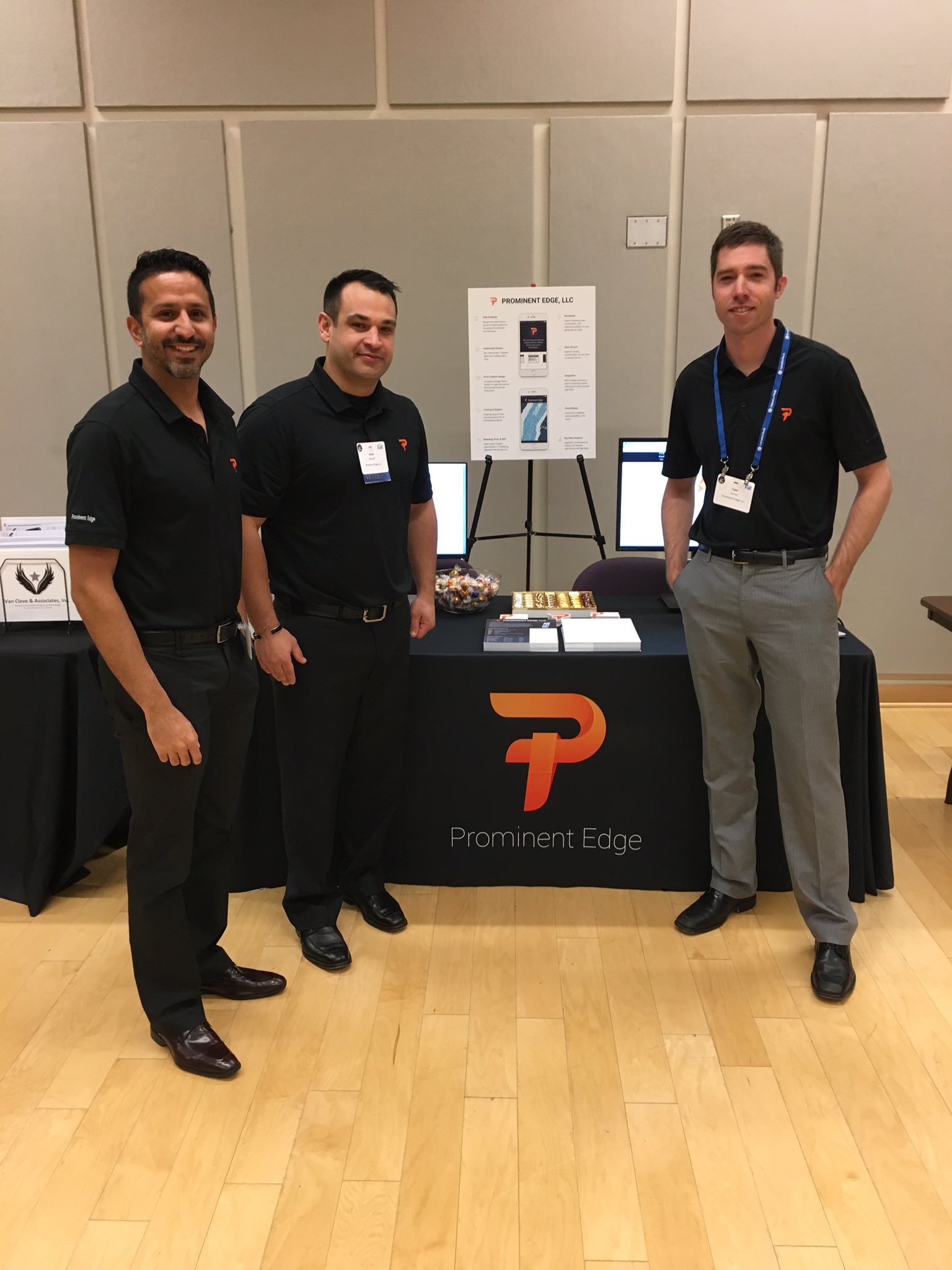 Prominent Edge on Twitter "Crew at the AGC/NGA Industry Day! https//t