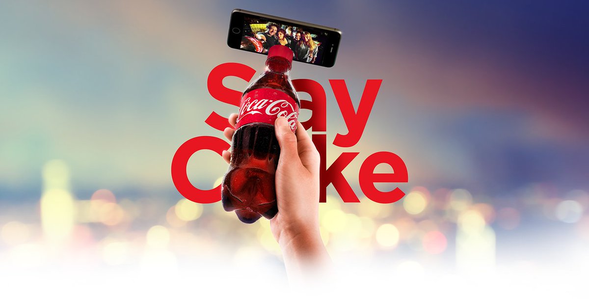 joelapompe's tweet image. #SameYear #SameIdea Selfie Bottle - Leo Burnett Colombia behance.net/gallery/447614… VS Gefen Tel Aviv adsoftheworld.com/media/direct/c…