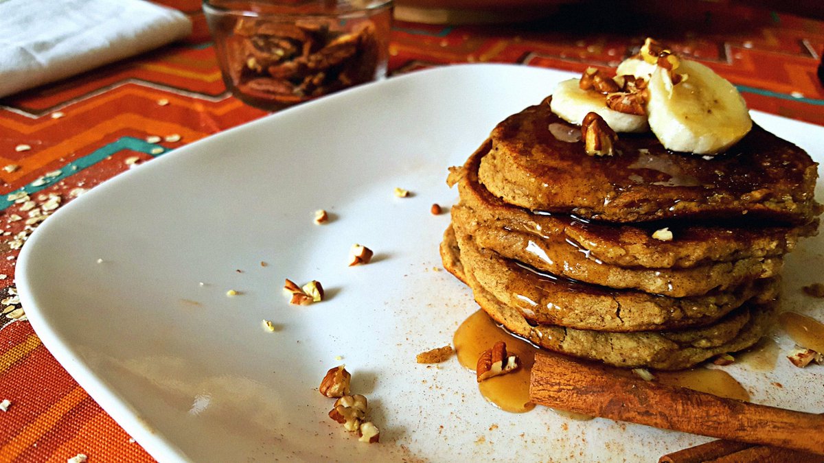Fab_Fodder's tweet image. Time to recover from Thanksgiving.
Fluffy Gluten-Free Banana Pancakes! Come celebra ow.ly/Sa8O306GSjY te our first post with us!!