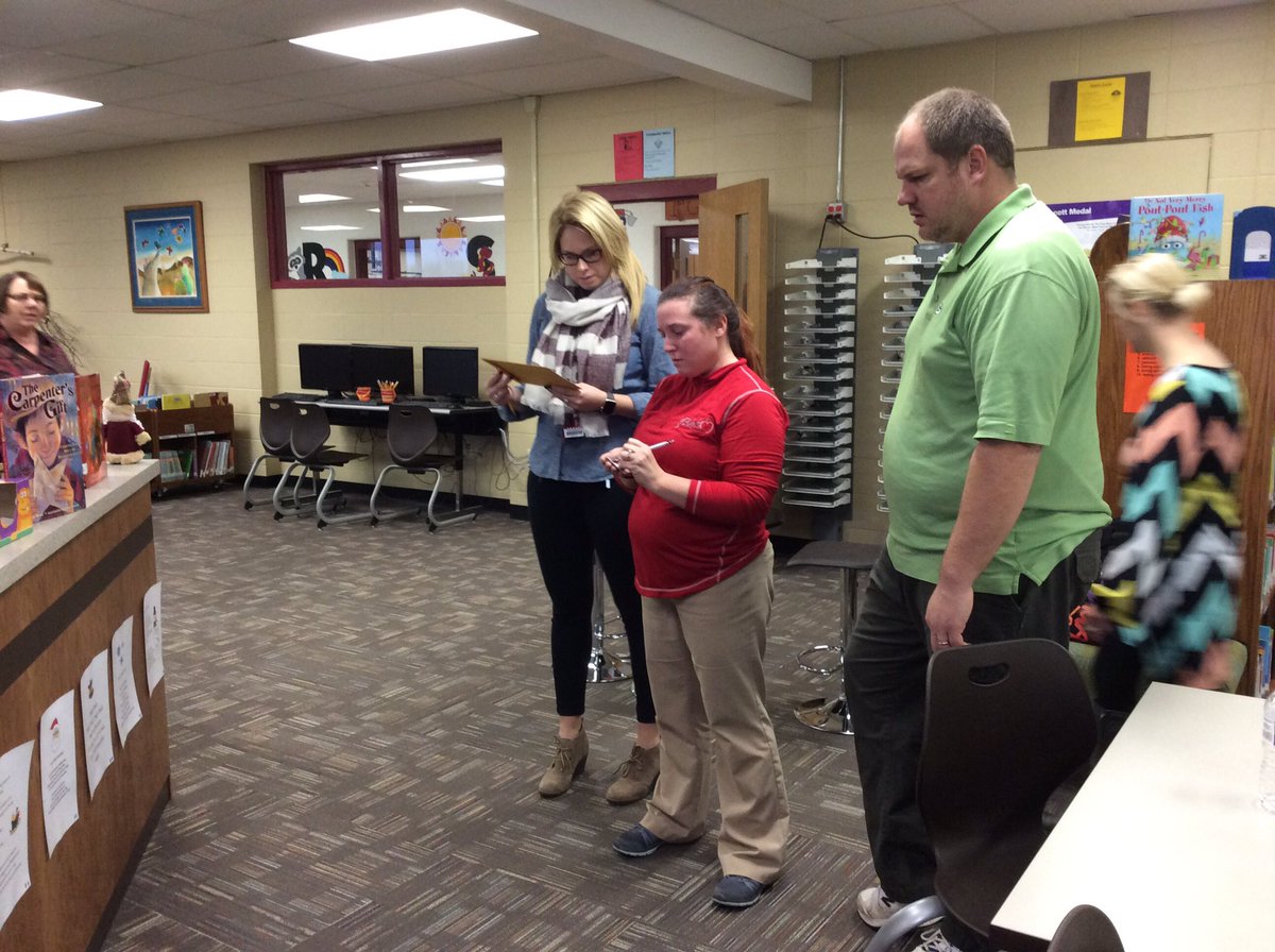 KathyDeBoth's tweet photo. #RaiderStrong @PCSD_FV Breadout edu Reindeer Games. https://t.co/MVSqTL7qvx