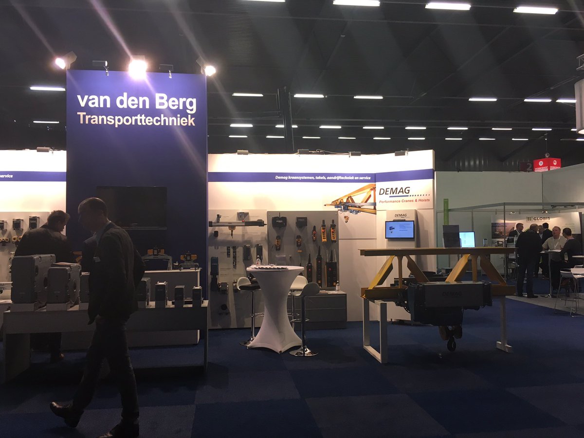 JiergaTanis's tweet photo. Visit Transport & Logistics 2016! interesting and cozy👌🏻 #TenL2016 #transport #logistiek @TRANSPORT_NLD https://t.co/XzvnXyfkft