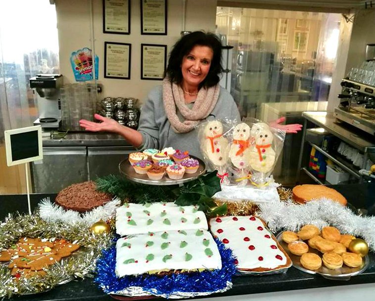 There will be festive treats available in the cafe over the weekend, all homemade by Pam. They look delicious! #christmascakes #southmolton