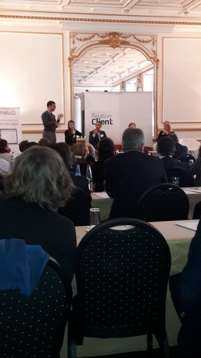AFRClient's tweet photo. Faire que la Relation Client soit plus humaine #ConfRelationClient #AFRC, intervention de @Sourdline, @canalplus et Raphaël - Client sourd https://t.co/KocvZaar8L