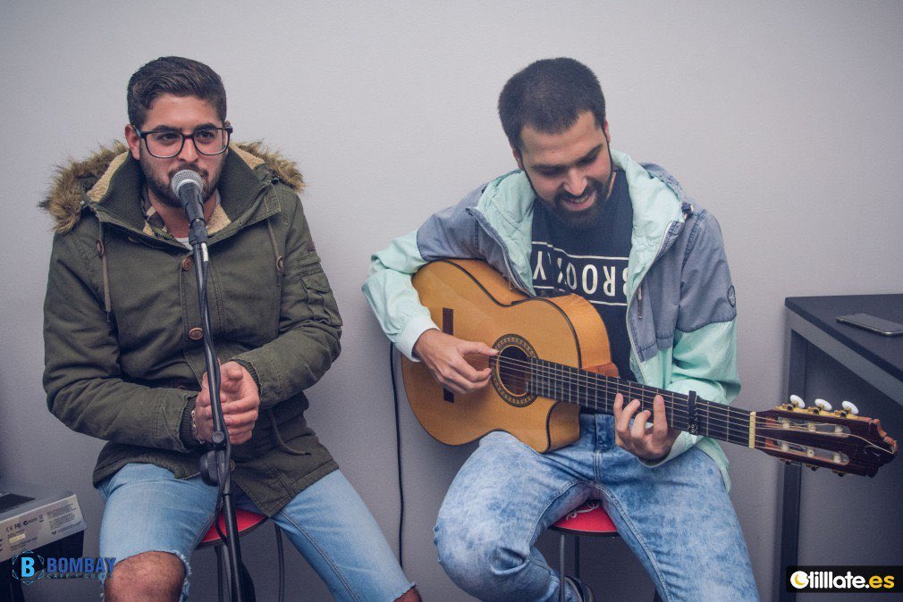 Se acerca el finde!! Viernes Sala flamenco , sábado noha, domingo Teteria Motilla y lunes Vestiario . Gloria bendita familia!!!! 👏👏👏