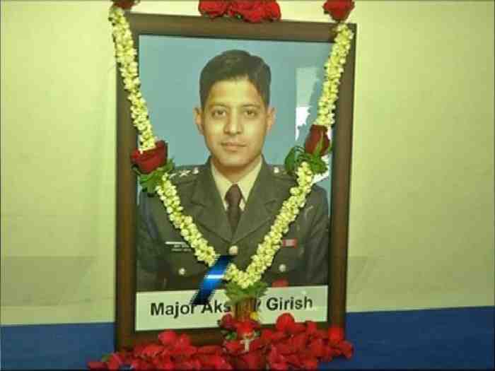 majorgauravarya's tweet photo. Like all NDA cadets, Maj. Akshay Girish was awarded a JNU degree. Did JNU do any candlelight vigils for the martyr? Just asking. @adgpi https://t.co/xCKifFxZTB