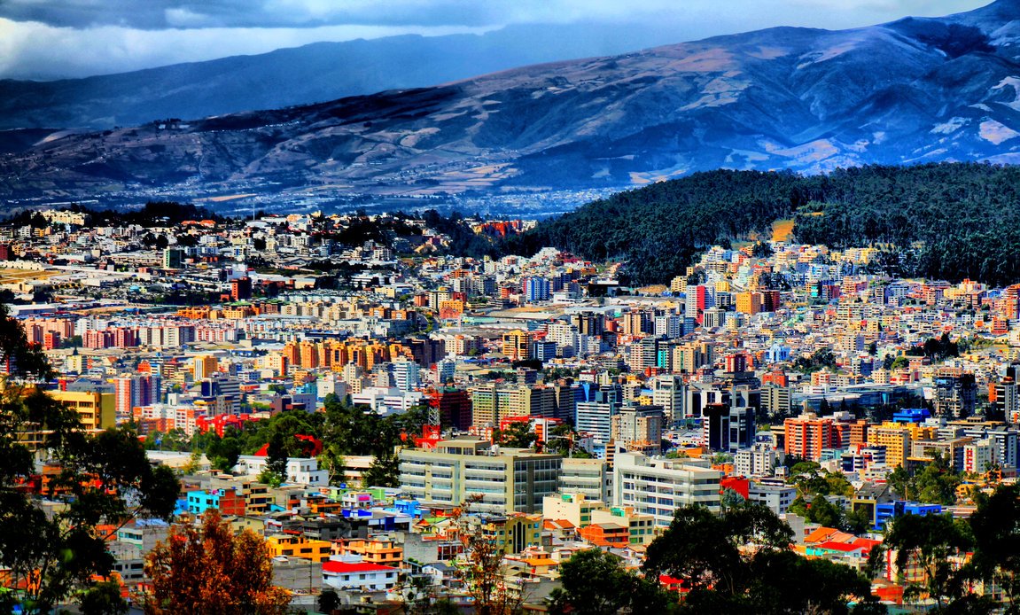 AuburnASB's tweet photo. Look at this city! Who wouldn't want to go to Quito for spring break? We have a few spots left so apply now! Apps are on AuInvolve! https://t.co/dS8qNOuV66