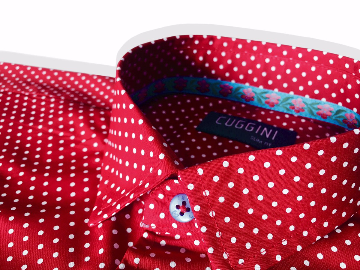 💋
#camisacuggini #style #moda #buenosaires #shirt #camisa #menswear #woman #👽 #newlook #color #lunares #red #trama #ootd #it