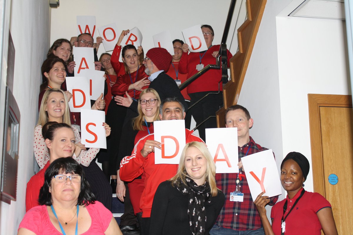 HousingLeeds's tweet photo. @HousingLeeds #WearItRed showing support for #WAD2016 #WorldAIDSDay #HIVNOTRETRO #PositiveLeeds @LeedsCC_LGBT @mickmodern @RobWilsonLtd https://t.co/YfAmlhubJ0