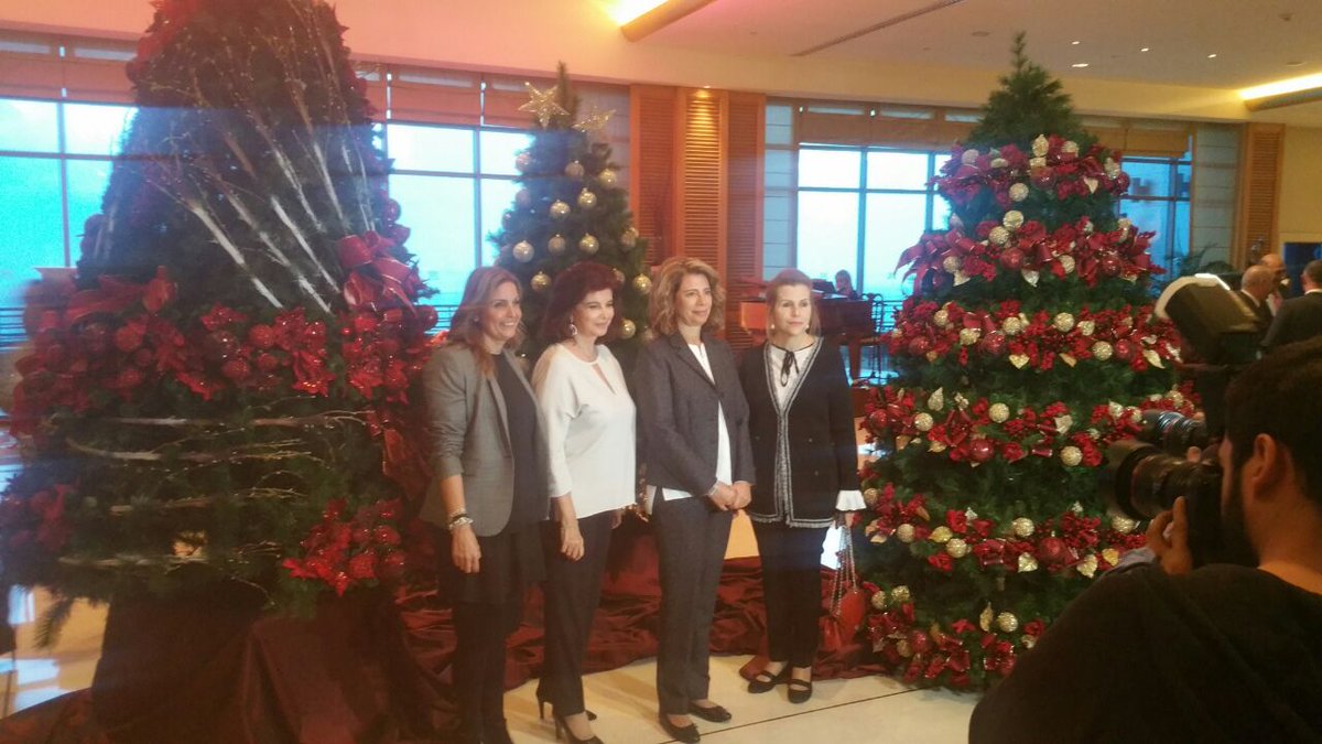 himayaleb's tweet photo. Our dearest board member Mrs. Lama Tammam Salam and Mrs. Vivianne Debbas opening the Christmas Market at @beirutleroyal #himayaleb https://t.co/GaoSvA2yCZ
