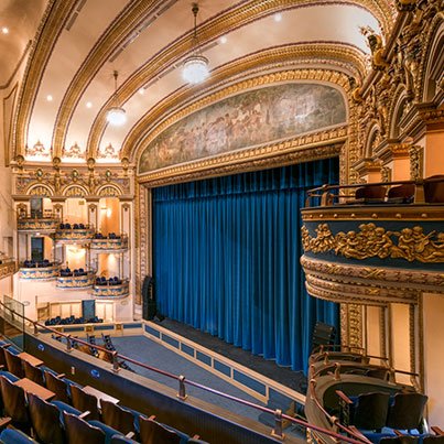 ClubatKey's tweet image. Historic theater’s meticulous makeover. In Private Clubs’ mobile edition (club members only), pg. 21. bit.ly/pcmag2016