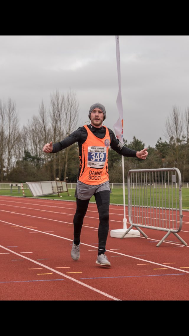 mrsalter's tweet photo. Absolute pleasure running 13 miles and raising over £1200 for such a great charity @theCALMzone  I'll be back next year to do it all again👍🏽 https://t.co/nHUuhjqbvr