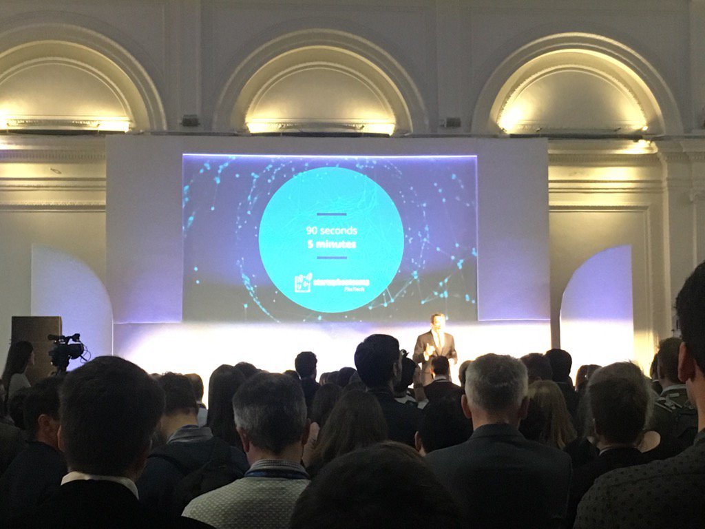 Opener from <a href="/sbcFinTech/">Sbootcamp FinTech</a> Francisco Lorca. We're in for a fast paced 4 hours #DemoDay #fintech w <a href="/AliPaterson/">Ali Paterson</a>