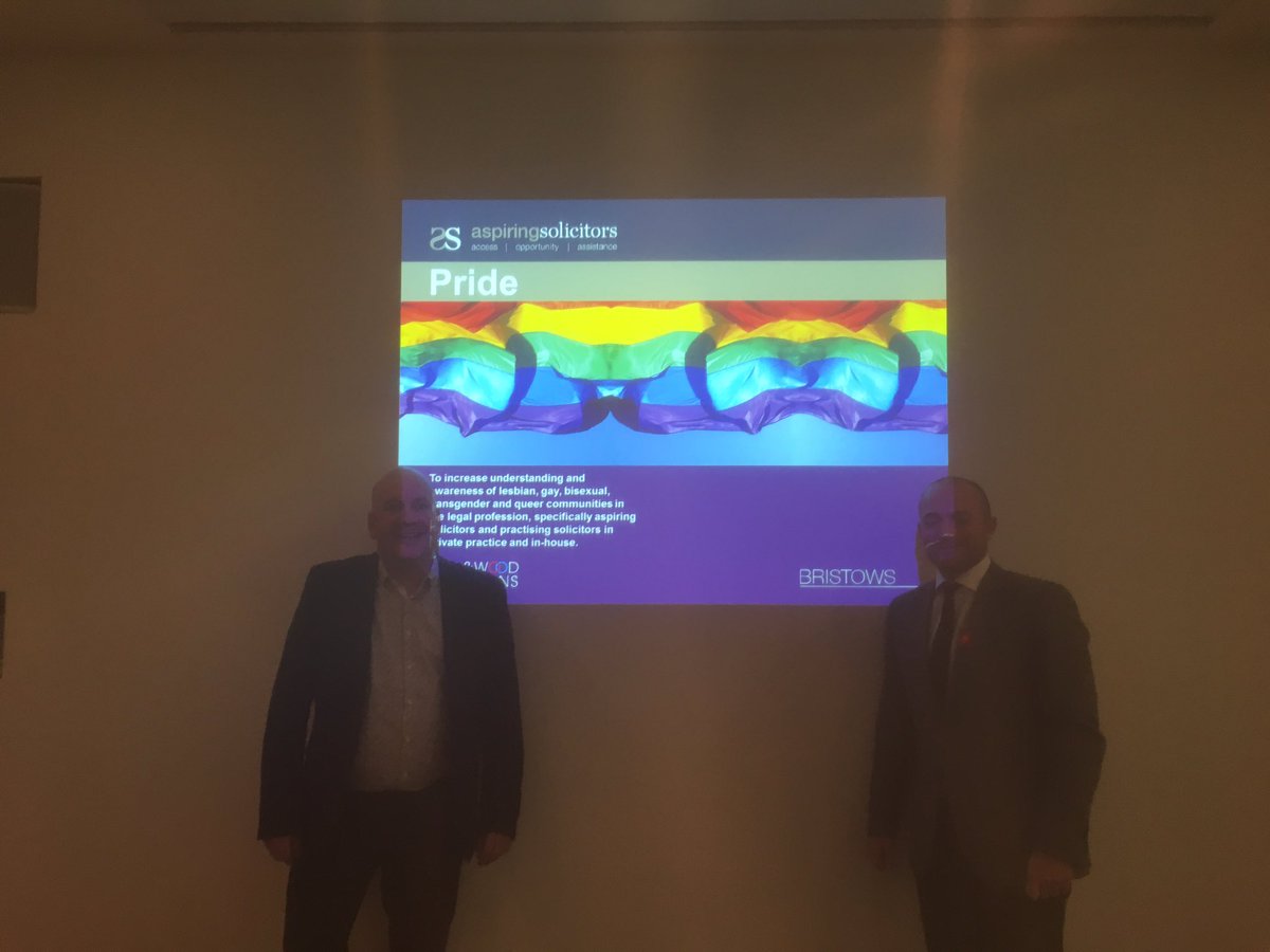 KWMGradsUK's tweet photo. @access2law #ASPride https://t.co/XuFBywtq1V