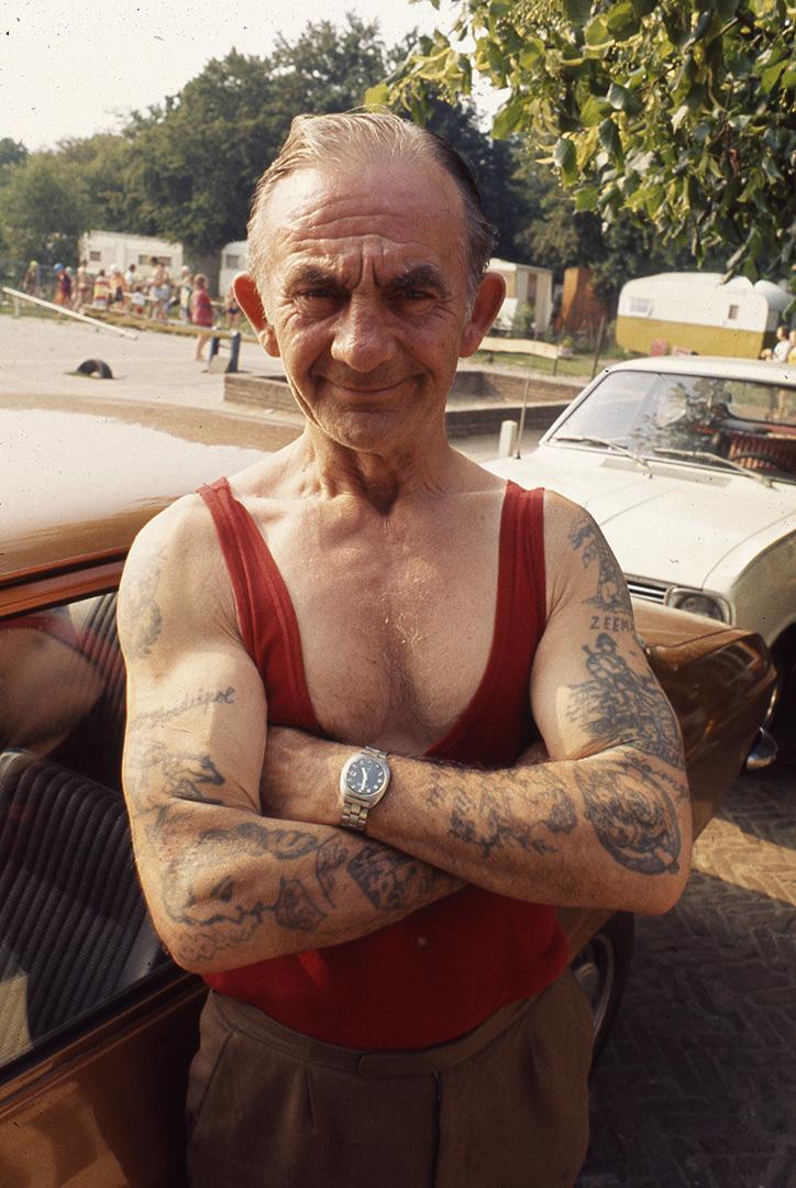 The American Book Center tweet media