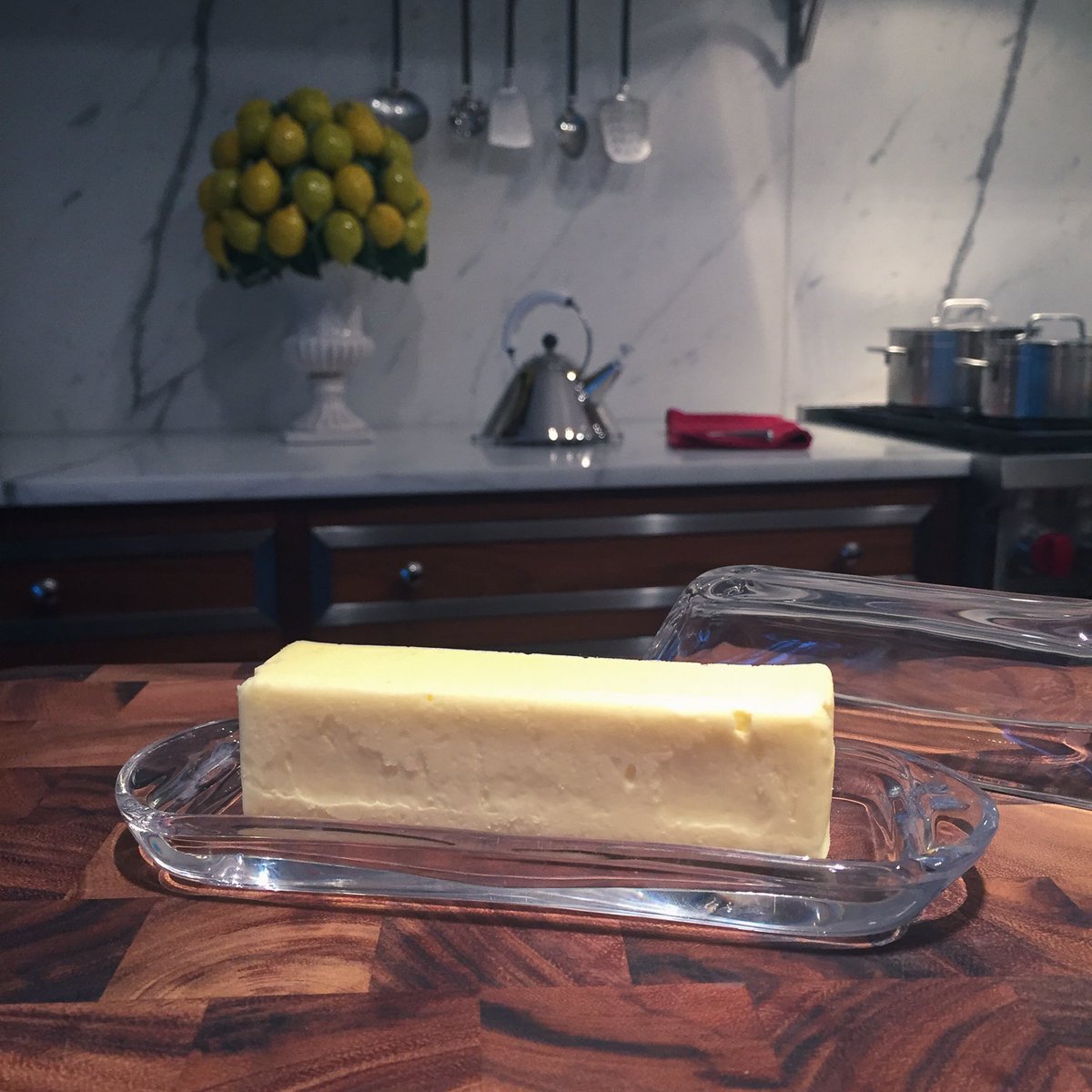 DavidRoccosVita's tweet photo. Love butter? I bet you’ve never used it like this before. I’m working with @LactantiaDairy to dish my #ButterSecrets. Stay tuned! #ad https://t.co/Rvjx9eCTNi