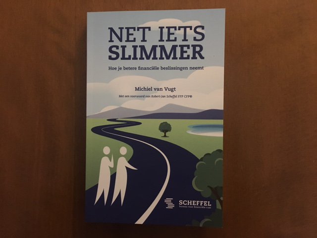 rjscheffel's tweet photo. Dit boek gaat over geld en emotie en mochten wij laten voorzien van onze eigen cover en voorwoord. Kijk op https://t.co/Qp5AIfqOUZ https://t.co/NG5fzVTCTf