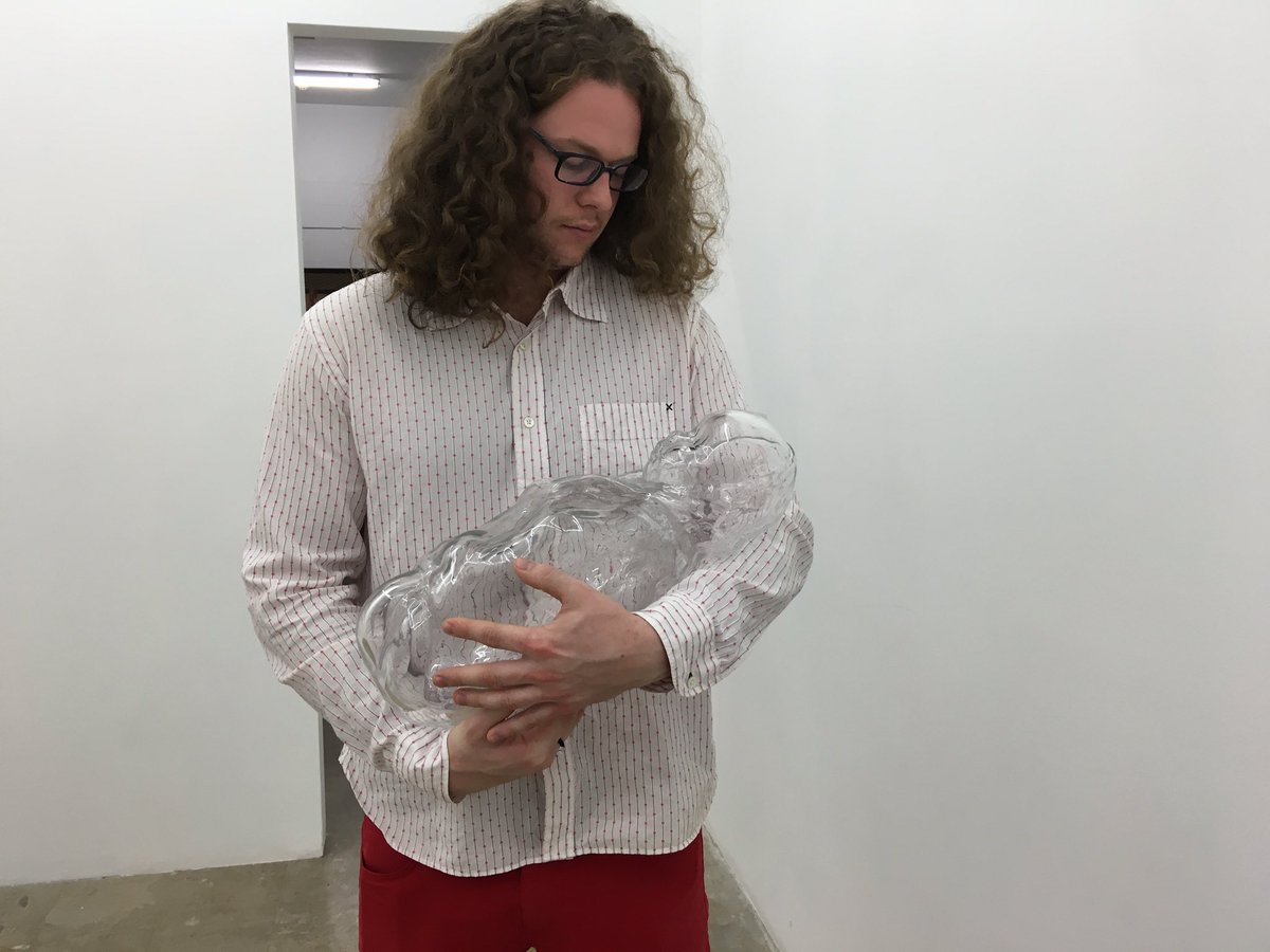 magdasawon's tweet photo. Jennifer Rubell's best work. Ten pound glass baby to hold. #rubellcollection https://t.co/piTkVaC0jC