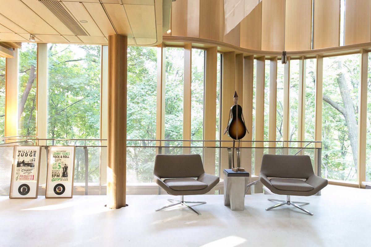 clintroenisch's tweet photo. Tony Romano's The Failed Artist (reassembled guitar on steel base) at #IntegralHouse #toronto #tbt. Photo @DailyToole https://t.co/zxPWVP3DLm