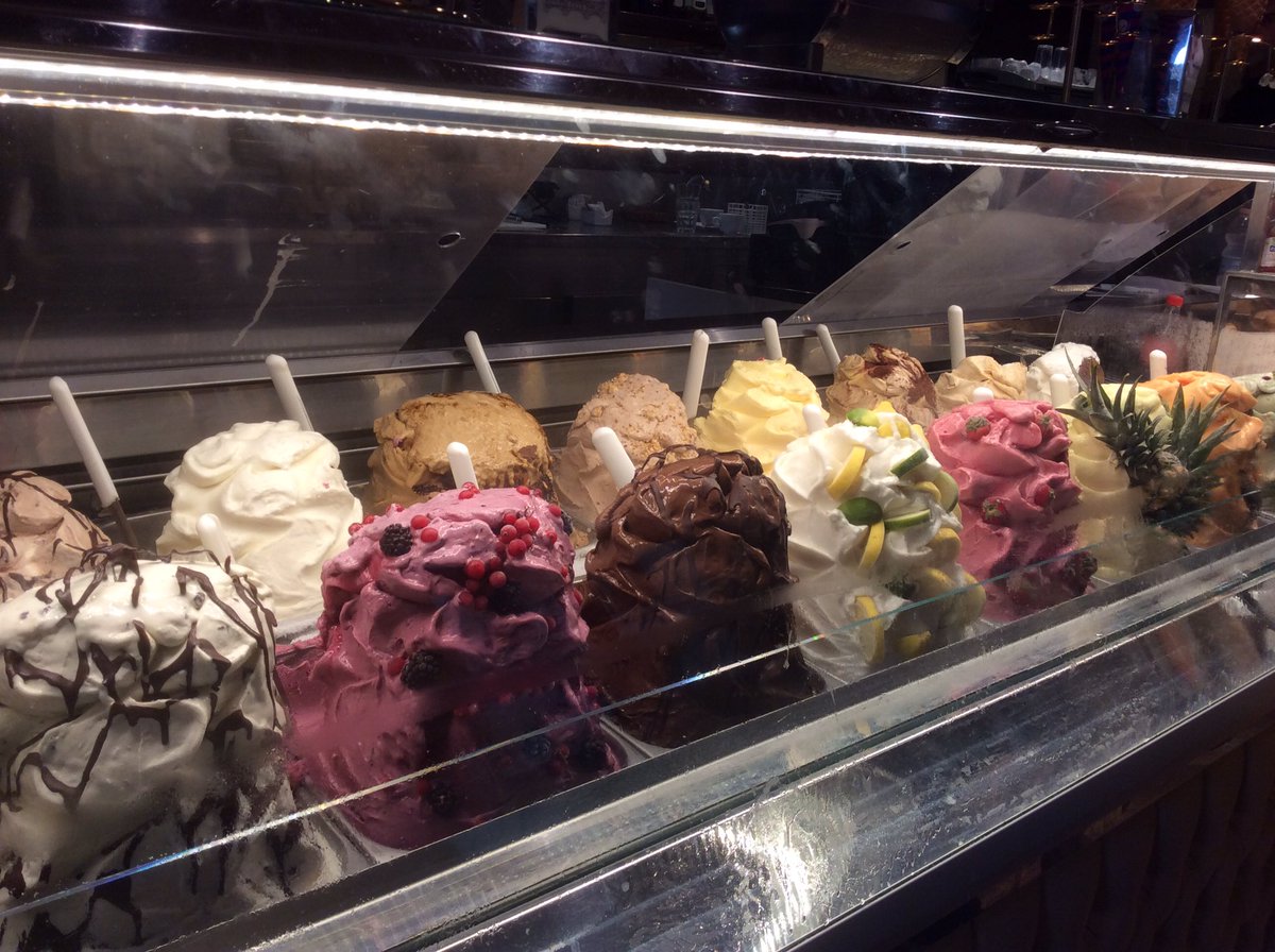 Feeling nostalgic for summer today and holidays past #icecream #sugarcravings #firenze #Florence #Italy