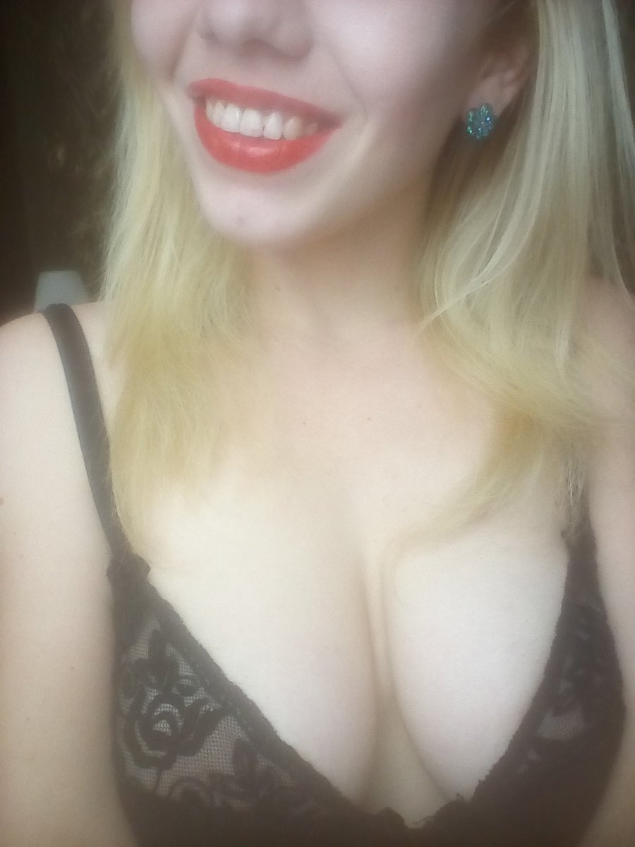 ✨Vanessa Grey✨ tweet media