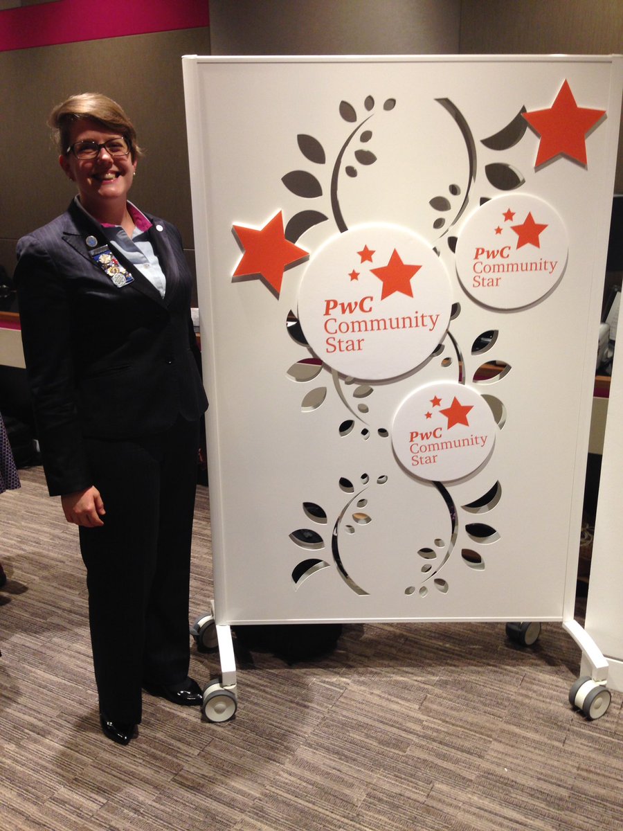 HelenSlinger's tweet photo. Congrats to @SwanCaz being shortlisted for @PwC_UK #CommunityStarAward https://t.co/VMT6rwGPTY