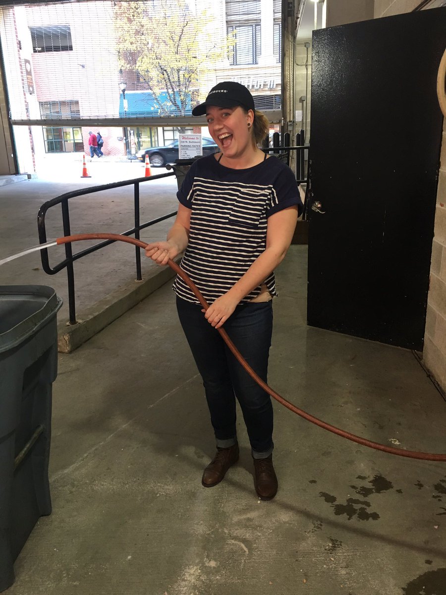 Achparker's tweet photo. @natalie_caputo is so psyched abt cleaning these trash cans 😂😂 https://t.co/xCZL4TMWlb
