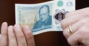 iMichelleSIC's tweet image. In 2016, we don’t need to put animal parts in our bodies, and we certainly don’t need to put it in our #currency. #FivePoundNotes