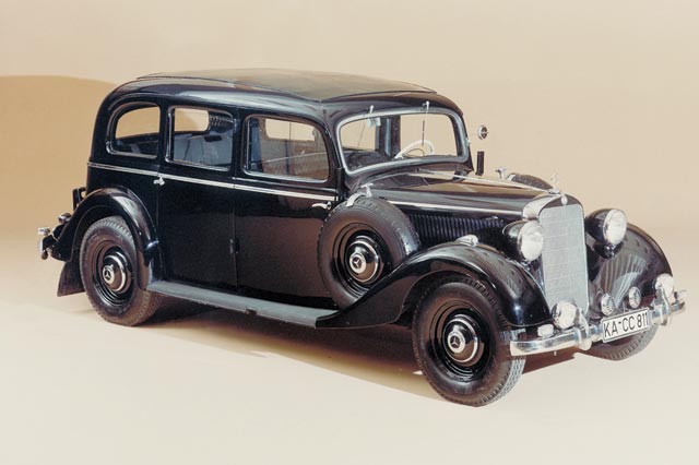 Leman_AutoStop's tweet photo. Check out this 1936 #Mercedes-Benz 260D. #TBT https://t.co/6sJo4OAo54