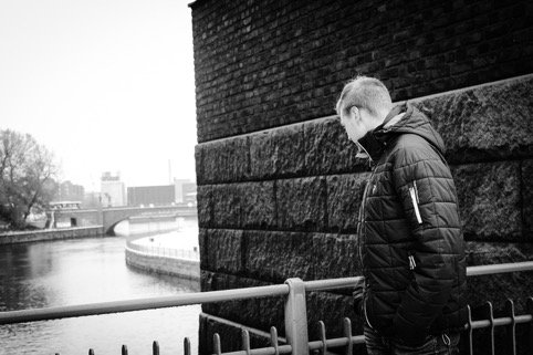 Vuoden syväluotaavin pelaajahaastattelu. <a href="/lindahuhtinen/">Linda Huhtinen</a>
pihdeissä <a href="/LeKiMestis/">LeKi Mestis</a> kapteeni Sami Laakso. #Mestis --> mestis.fi/index.php/comp…