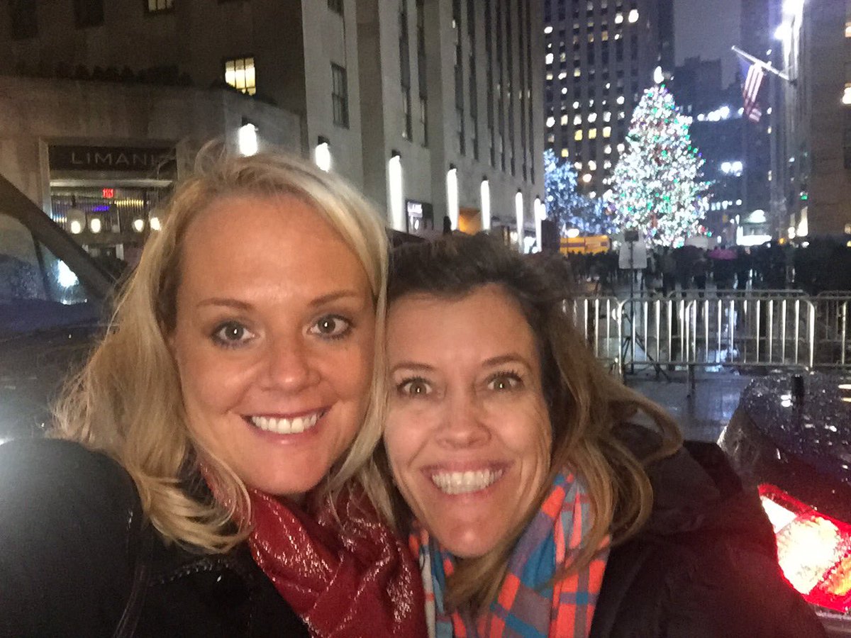 MaryBerwyn's tweet photo. #WOTC16 
Bucket list;  Women in Channel event, holiday decor in NYC AND with my bestie https://t.co/jR7lECaWlH