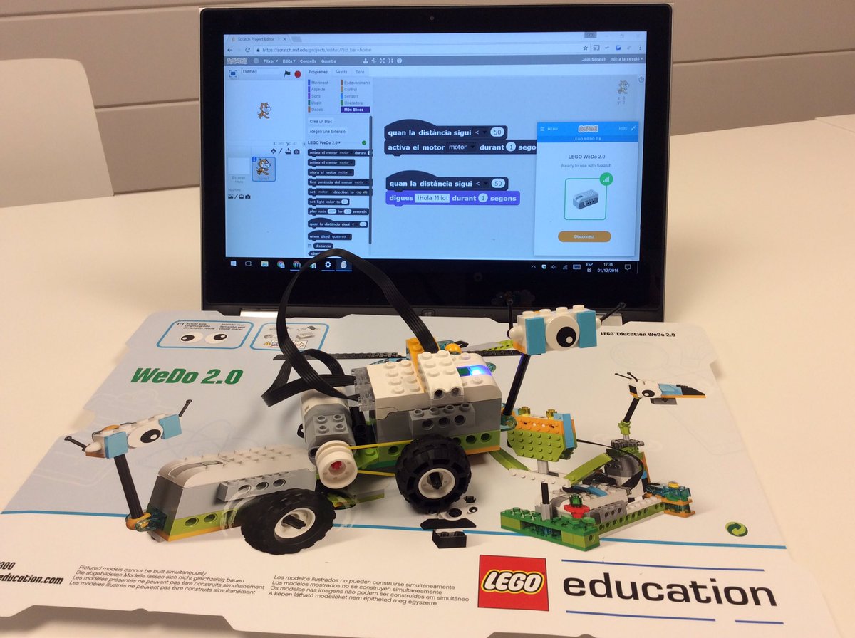 scratchcatala's tweet image. Ja podem programar el kit de robòtica educativa WeDo 2.0 amb @scratch en Windows 10 scratch.mit.edu/wedo #ForçaScratch