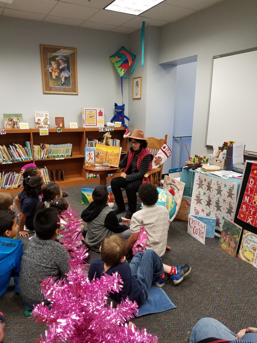 Librarian shares "Gingerbread Cowboy" with 2nd grade @quarleswps #ThrivingLiteracyCommunity <a href="/write2bliterate/">Joanie Hovatter</a> <a href="/hcamp71/">Heather Campbell</a> <a href="/tweetwps/">TweetWPS</a> <a href="/livehod/">HODLive</a>