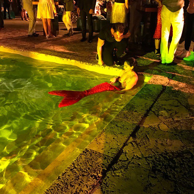CamronPR's tweet photo. #AboutLastNight: Mermaids at Craig Robins #DesignVisionary dinner was certainly one of our Miami 2016 highlights! https://t.co/uV1NwNECT0
