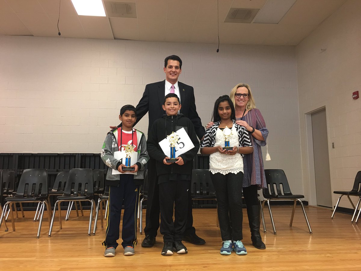BaileyBears05's tweet photo. Congrats to our Spelling Bee winners! 1st Derek Fernandez, 2nd Ankit Pramod and 3rd Reena Baswa #bse16 https://t.co/23aGvri0Db