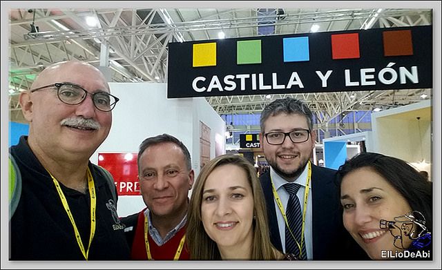 elliodeabi's tweet photo. Alegria de pertenecer a Castilla y León Travel Bloggers que se presentó en #Intur2016 https://t.co/brf0XcW80d #cyltb #cylesvida https://t.co/JlPwbr8Snn