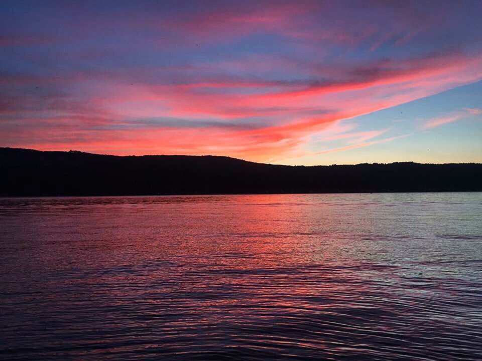keukalakeapp's tweet photo. One of our favorite 2016 Keuka sunsets! https://t.co/BZPWkCj4dl