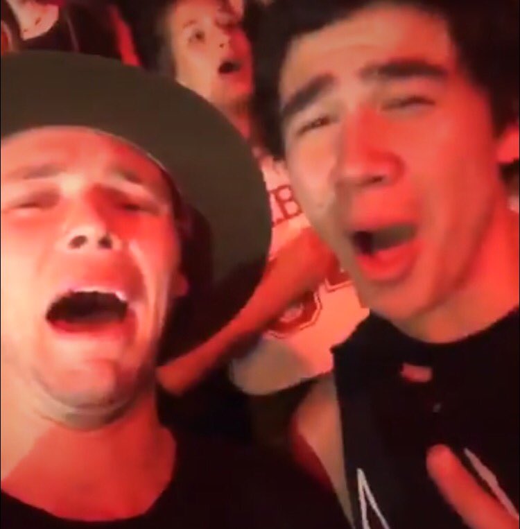 outwithcalum tweet picture