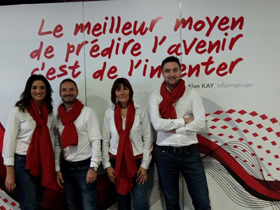 Brandi19031903's tweet photo. J1 #busdel'innovation de la #cepac. Prédire l'avenir, c'est l'inventer! Les collaborateurs de la @CE_CEPAC inventent leur avenir! https://t.co/z9UWchXPTD