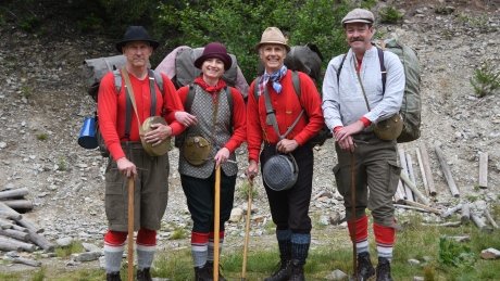 CBCCalgary's tweet image. Goat stew and hobnail boots: Group summits Bugaboo Spire like it's 1916 ift.tt/2gduKu8