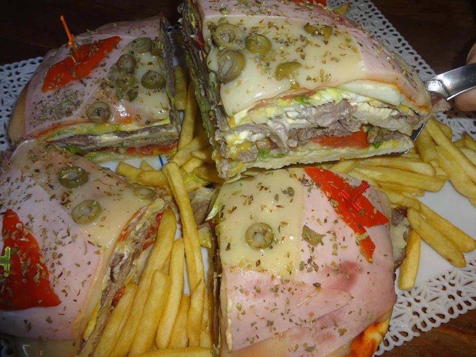 KingDeliveryTuc's tweet photo. #DiaNacionaldelLomoPizza #20dediciembre #LomoPizza
Muy Pronto festejaremos el dia del Lomo Pizza en Tucuman https://t.co/xJIRBMjjxx