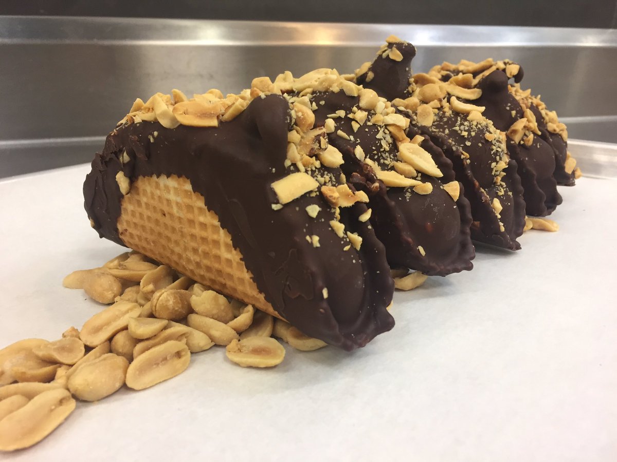 CHOCO TACOS TONIGHT <a href="/MAKEbhm/">MAKEbhm</a> OPEN HOUSE 5-8!!!
🎉🎉🎉